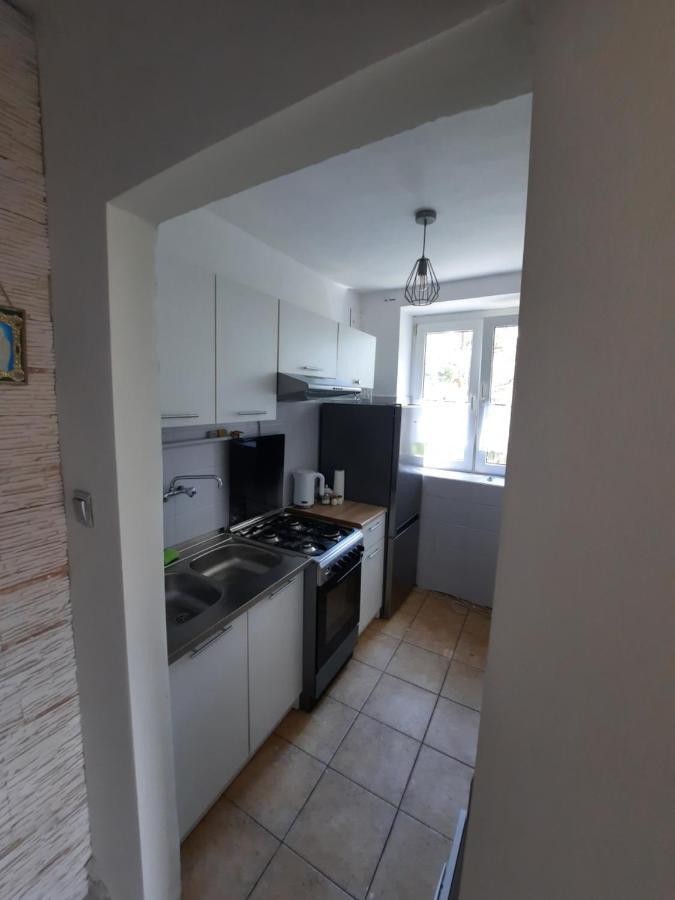 Apartament Zorzy Przy Instytucie Kardiologii Anin วอร์ซอ ภายนอก รูปภาพ